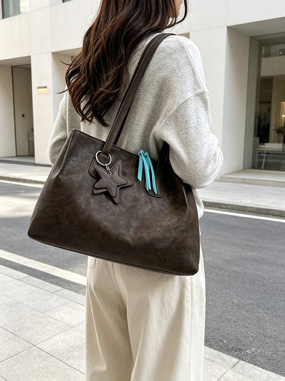Star pendant tote shoulder bag