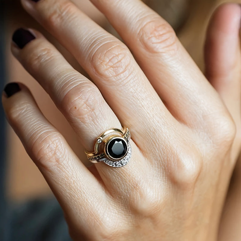 Retro French Women's Geometric Zircon Ring