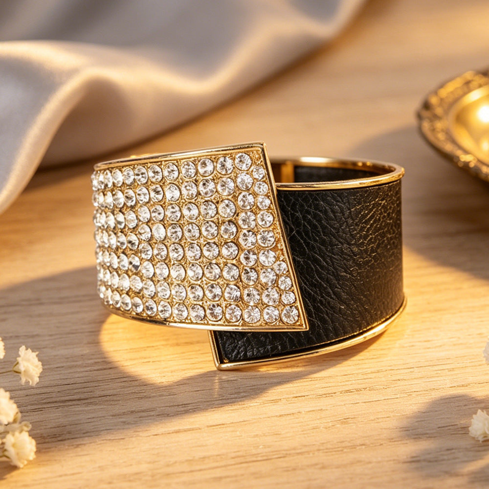 Manufacturer's best-selling simple European and American fashion light luxury metal full-diamond PU leather inlaid women's high-end bracelet wholesale
