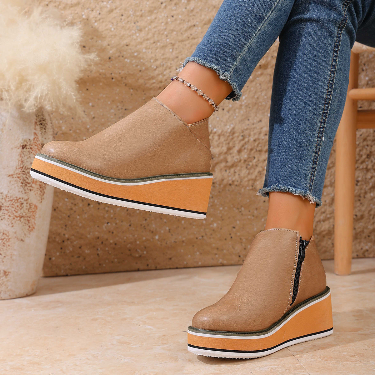 Womens Retro Wedge Boots