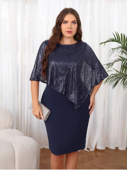 Women's dress with a fitted skirt and a middle skirt