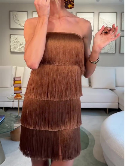 Bruine strapless mini-jurk met gelaagde franjes