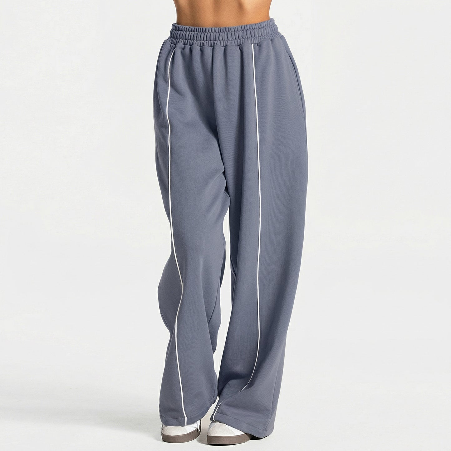 Fashionable, comfortable, casual straight-leg yoga pants