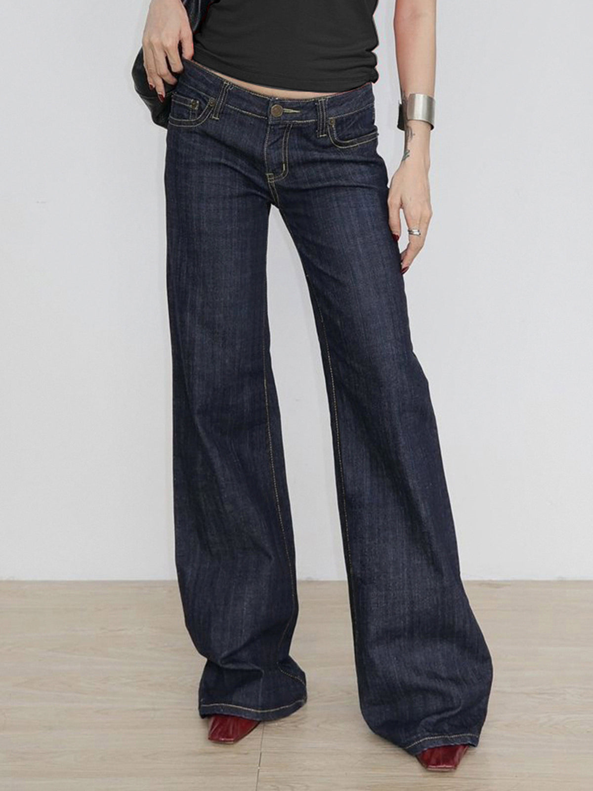 Letter Embroidery Low-Waist Flared Jeans