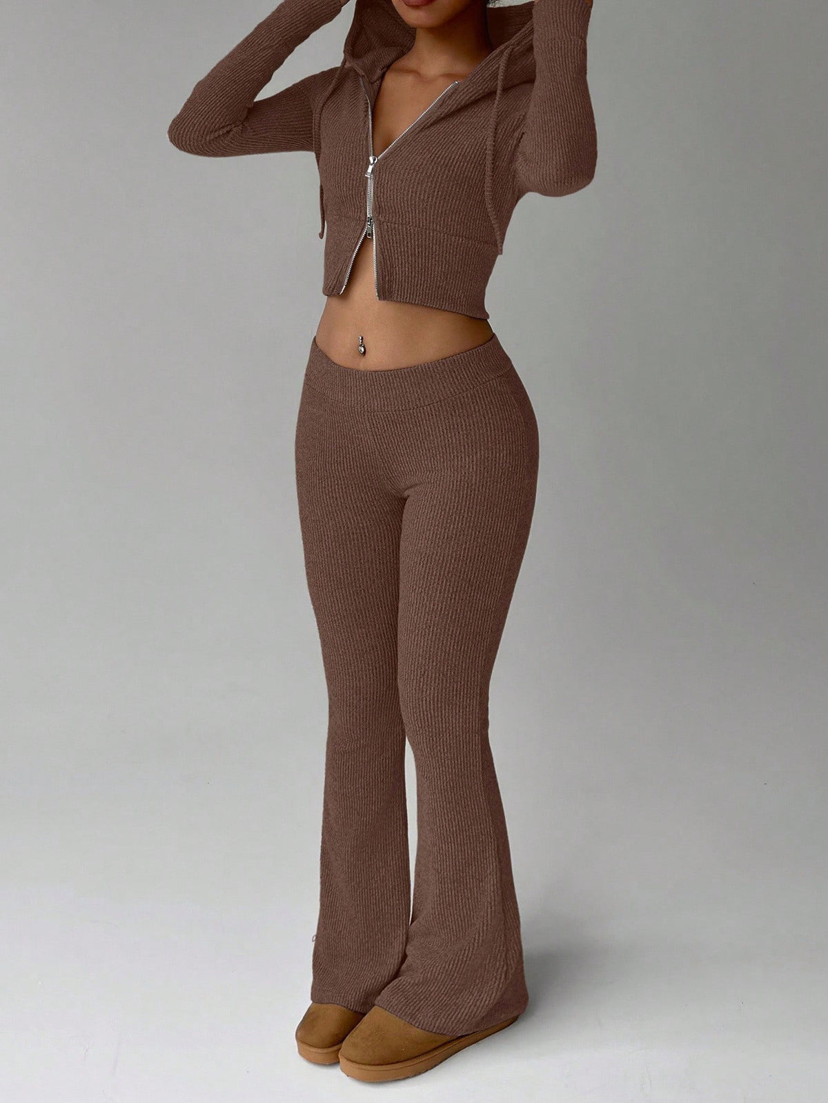 Lady's zip-up hooded long-sleeved hoodie