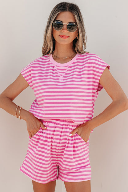 Roze gestreept T-shirt met korte mouwen en shorts met elastische taille 2-delige set