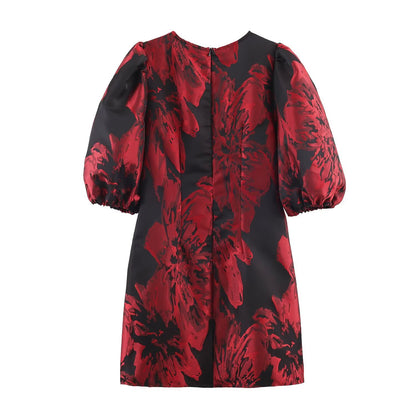 Elegante mini-jurk met grote bloemenprint V-hals en korte pofmouwen