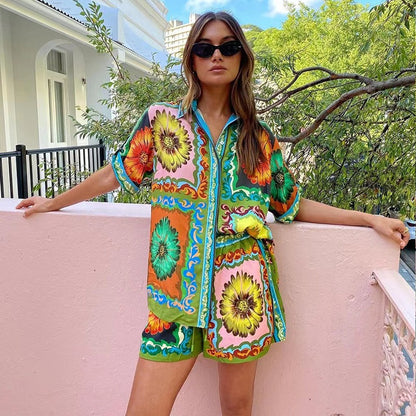 Casual Fashionable printed daisy flower shorts and shirt two sets