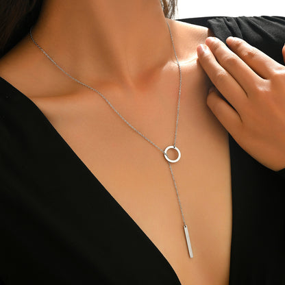 Geometrische ronde hanger ketting met vergulde titanium stalen schakels