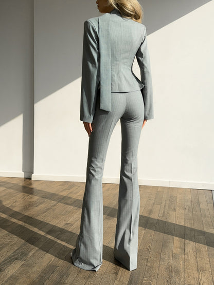 Set van gestreepte V-hals top en high-waist broek