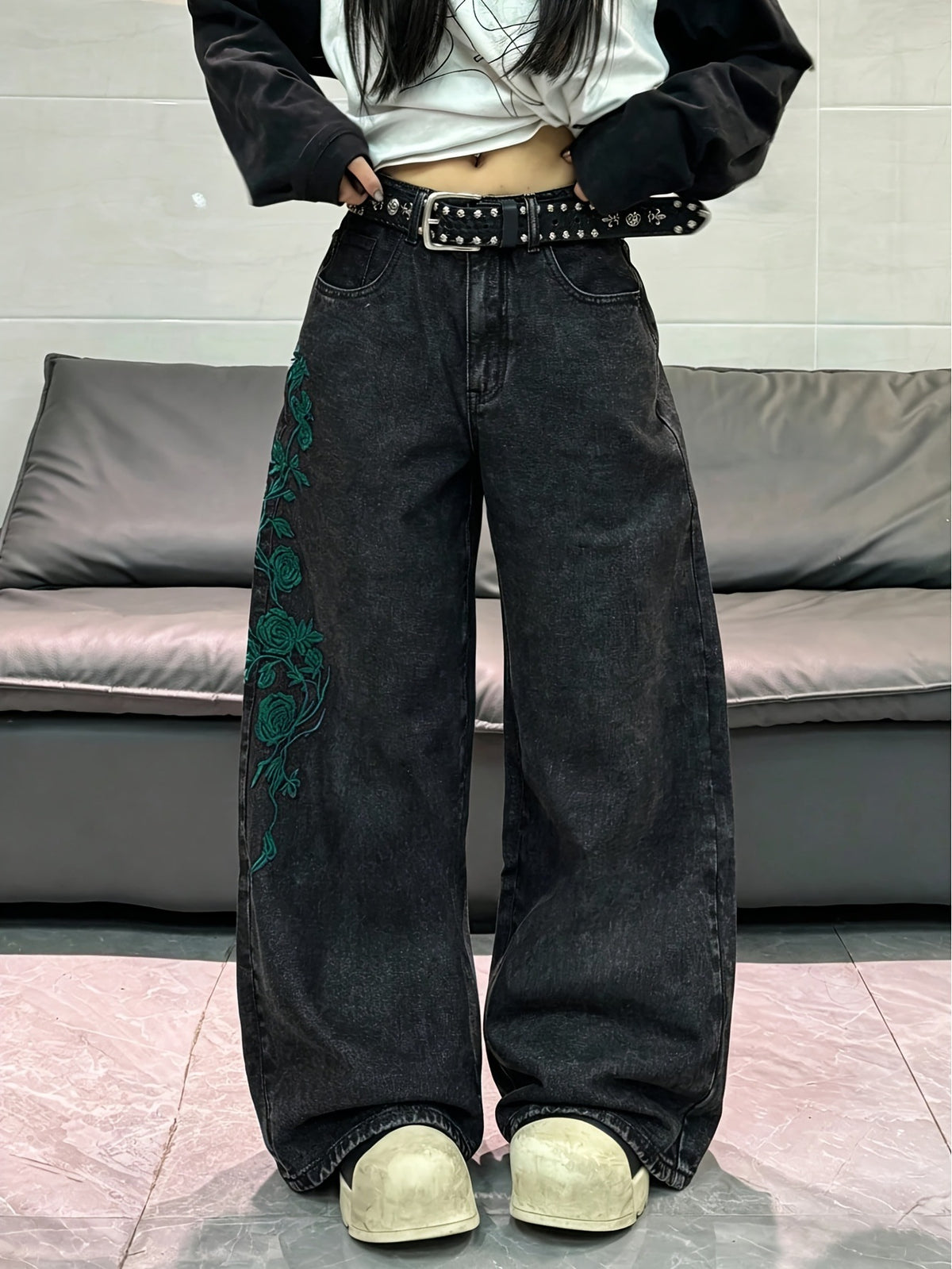 Floral Embroidered Wide Leg Pants
