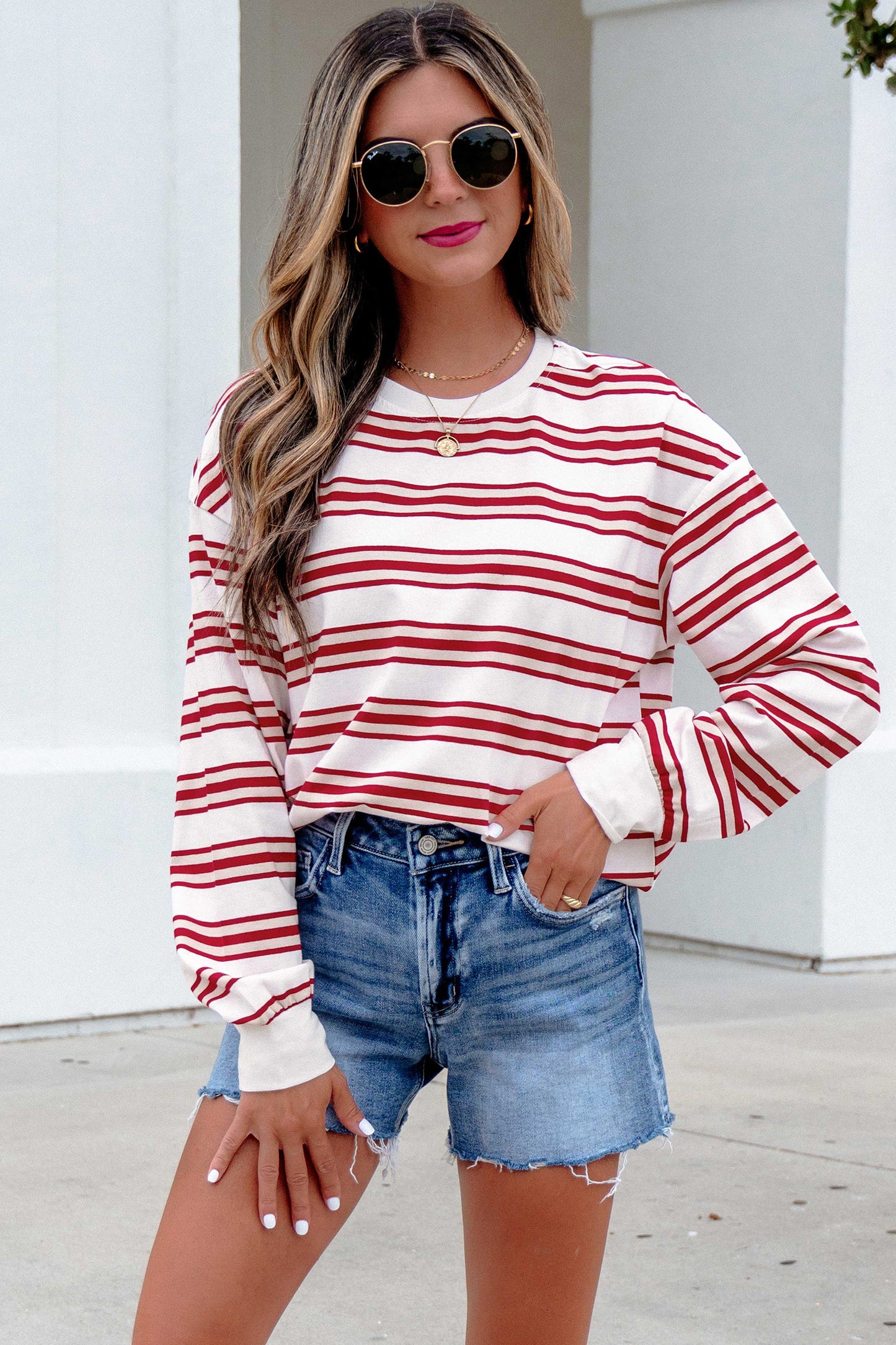 Casual gestreepte sweatshirt met lange mouwen en verlaagde schouders
