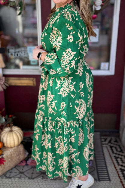 Plus size groene jurk met bloemenprint en V-hals