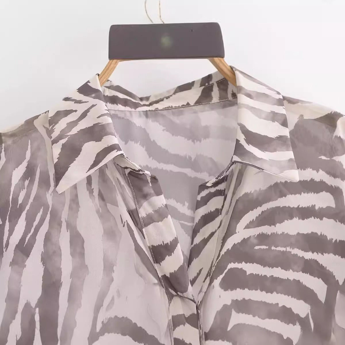 European and American summer new style fashionable lapel long sleeved single breasted versatile printed shirt for women