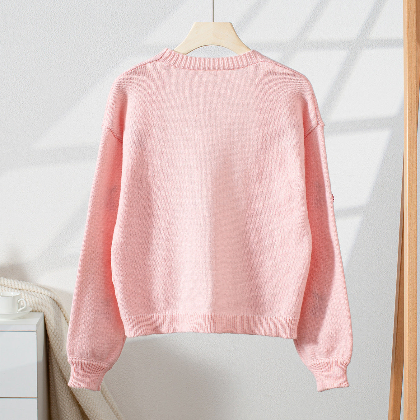 Modieus elegant gebreide open vest met kersen borduurdsels en lange mouwen