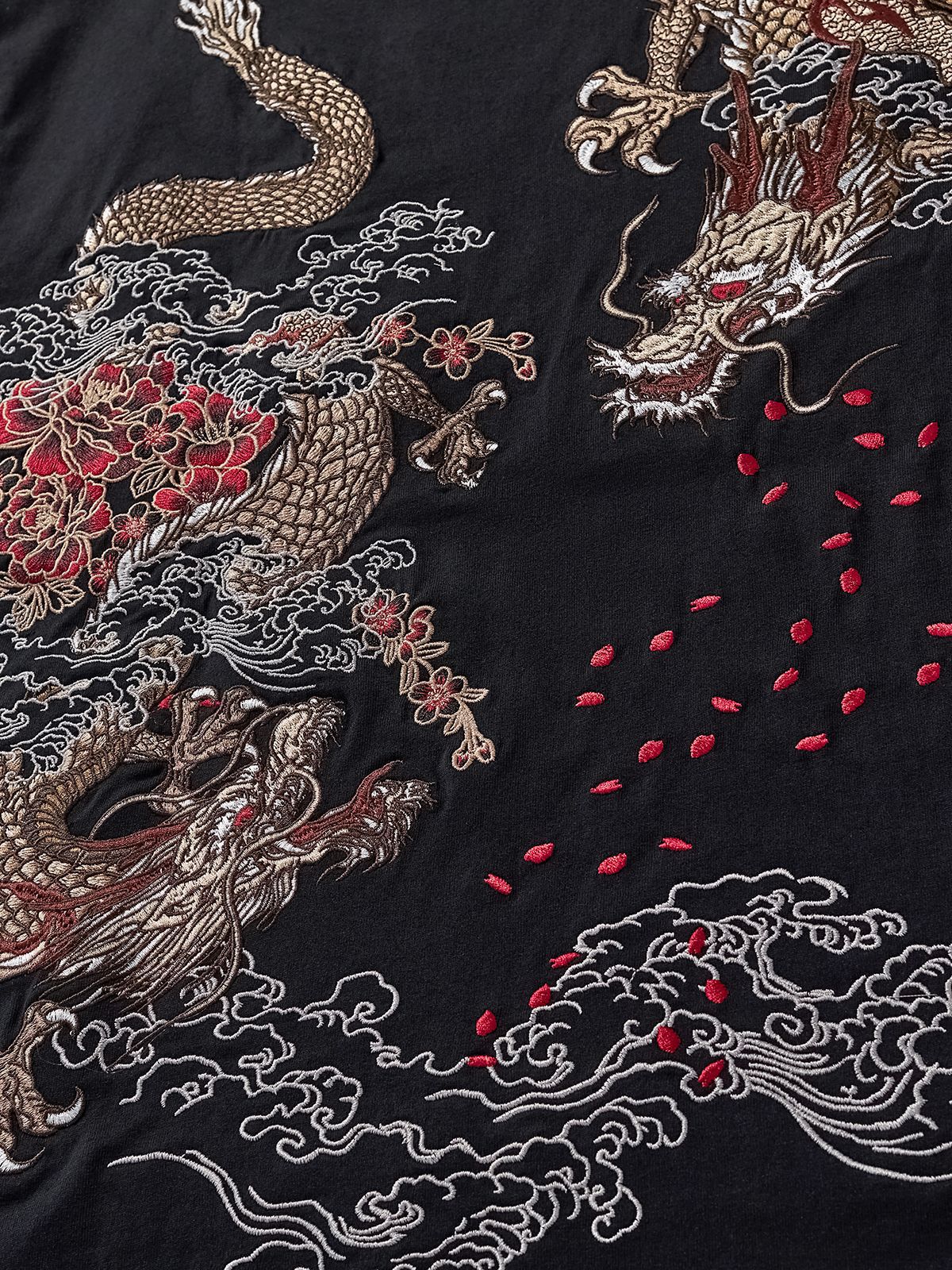 Chinese style flying dragon heavy industry embroidered short-sleeved T-shirt