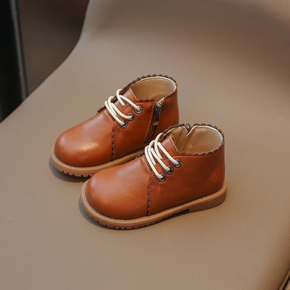 Girls leather boots