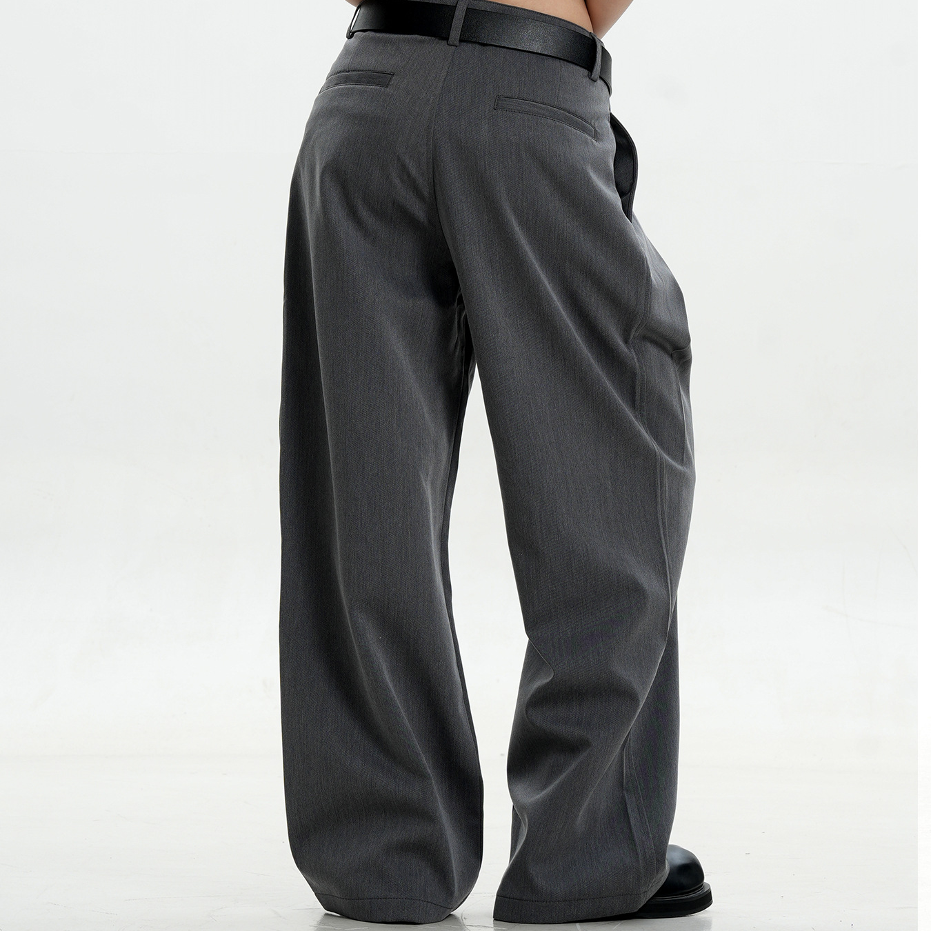 Wide-leg casual trousers