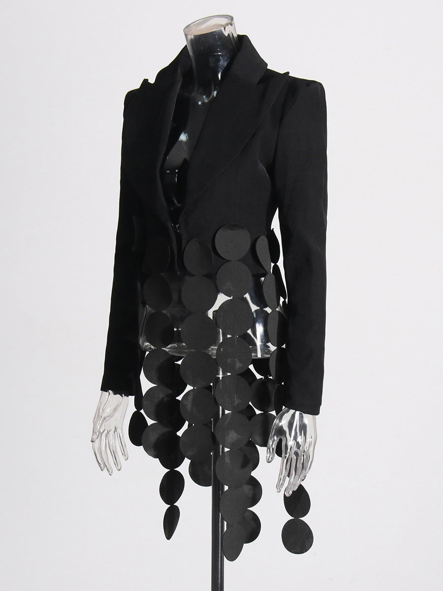 Elegant women's suit jacket with spliced round piece design