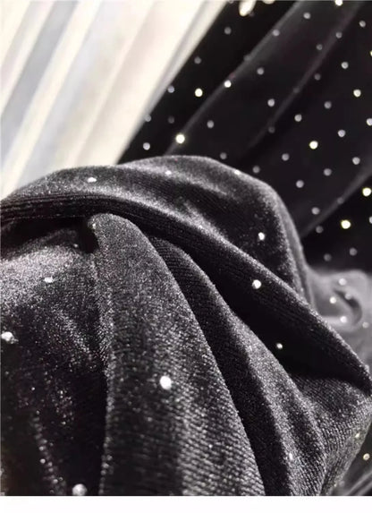 Luxe coltrui met strassversiering plus size
