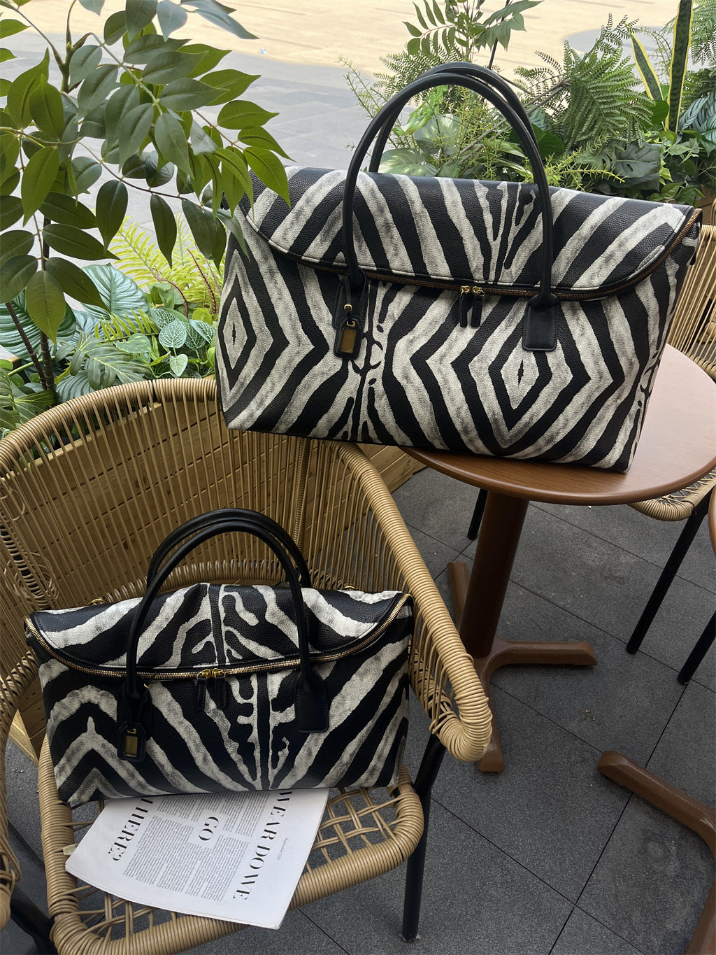 Zebra Pattern Travel Gym Duffel Bag