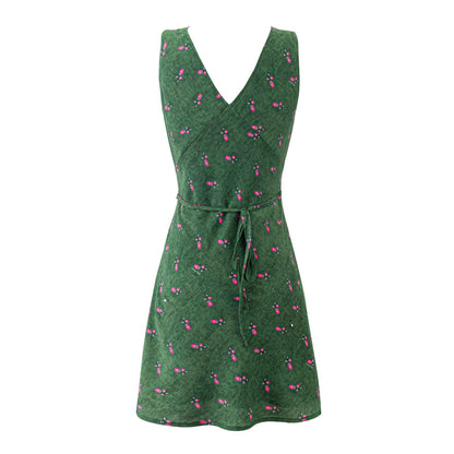 Sleeveless dress for women