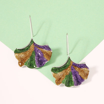 Leaf temperament, design sense, trendy and versatile earring accessories for women