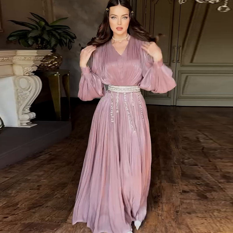 Europese Modieus V-hals geplooide tule avondjurk met lange mouwen en grote zoom