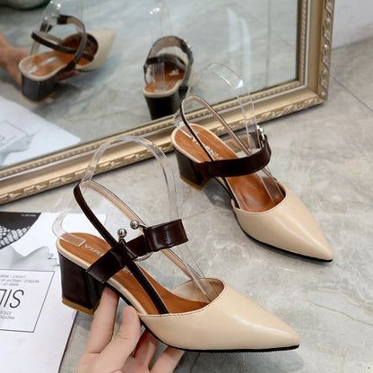 Luxe puntige slingback pumps
