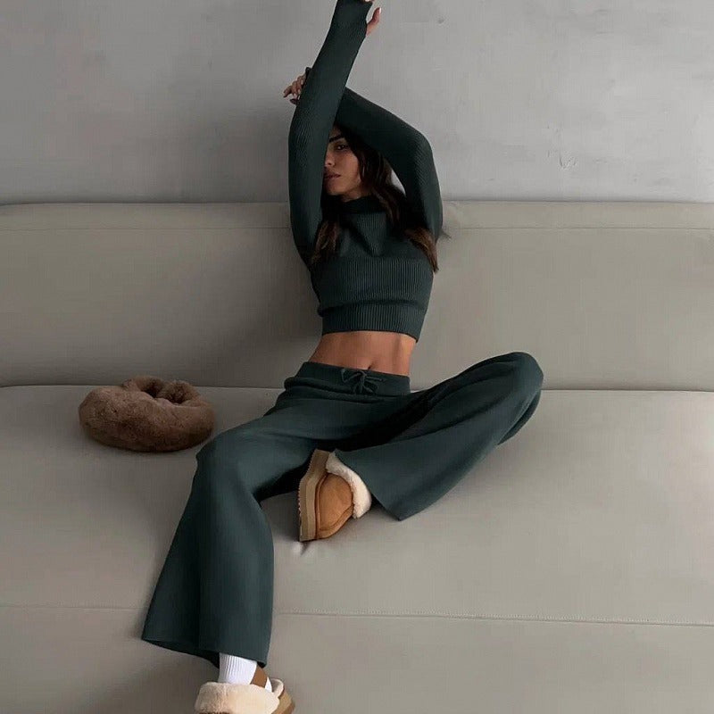 Elegante casual set crop top met lange mouwen en losse broek met trekkoord