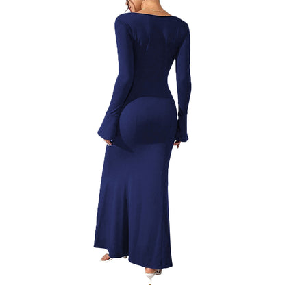 Elegante damesjurk met lange trompetmouwen en fishtail rok
