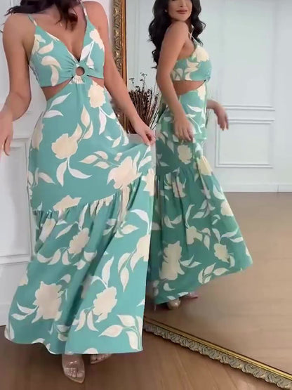 Mouwloze jurk met resortprint en uitsparingen