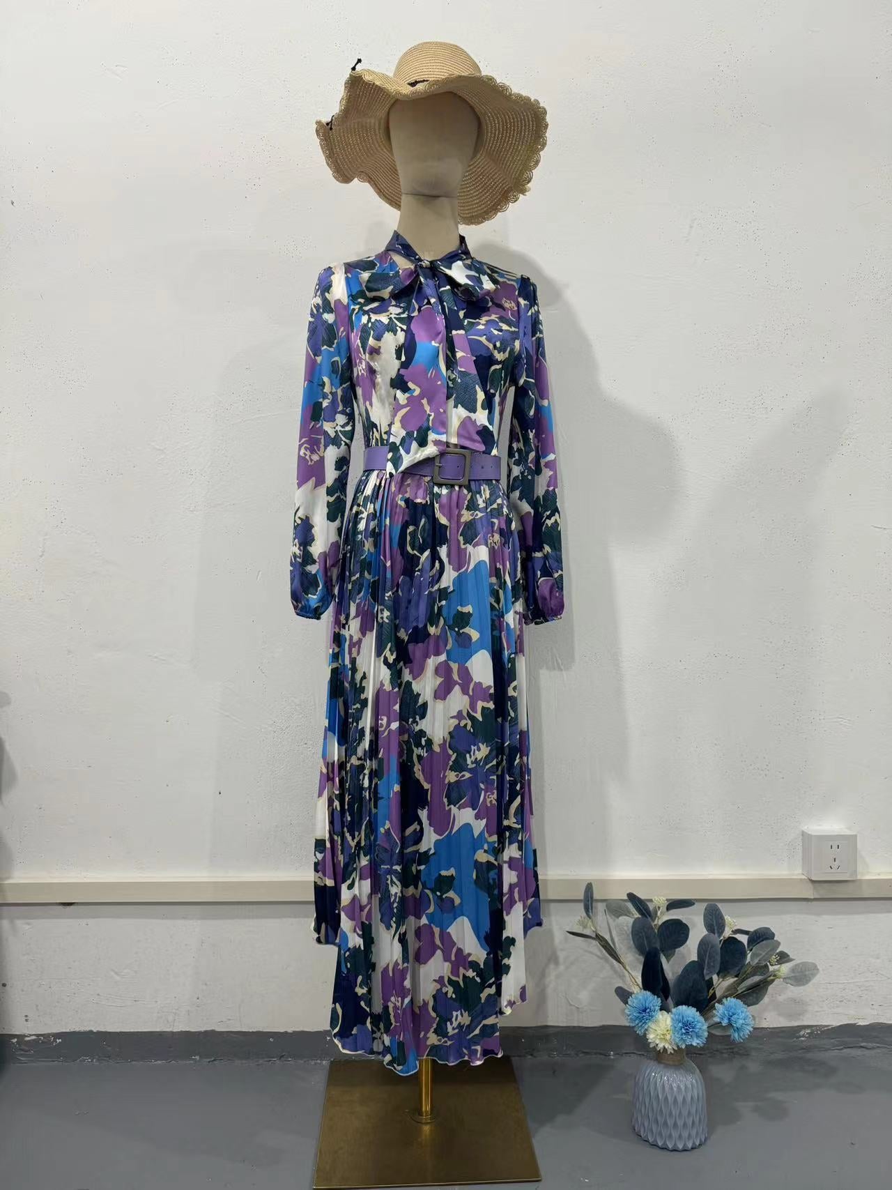 Printed Scarf Neck Elegant Design Dress Spring Fitted Waist New Puff Sleeve