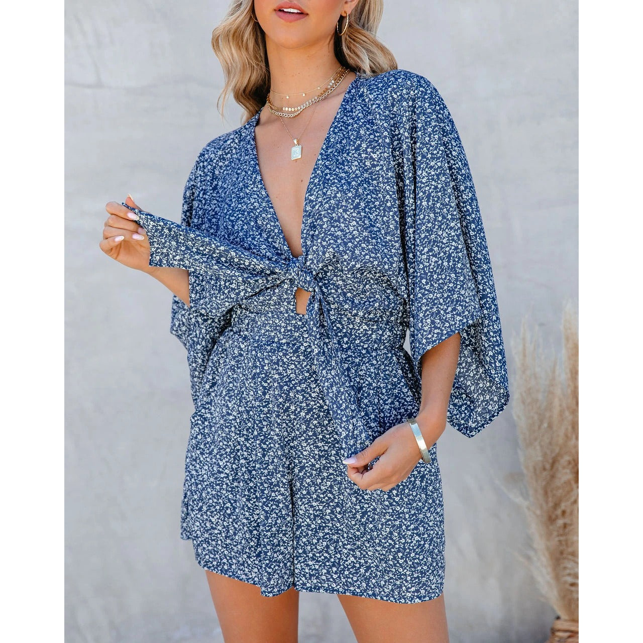 Spring/Summer New Sexy V-Neck Lace Loose jumpsuit for Home Vacation Style Women's jumpsuit