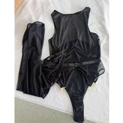 Bodysuit met open mesh-details en bijpassende kousen met jarretels