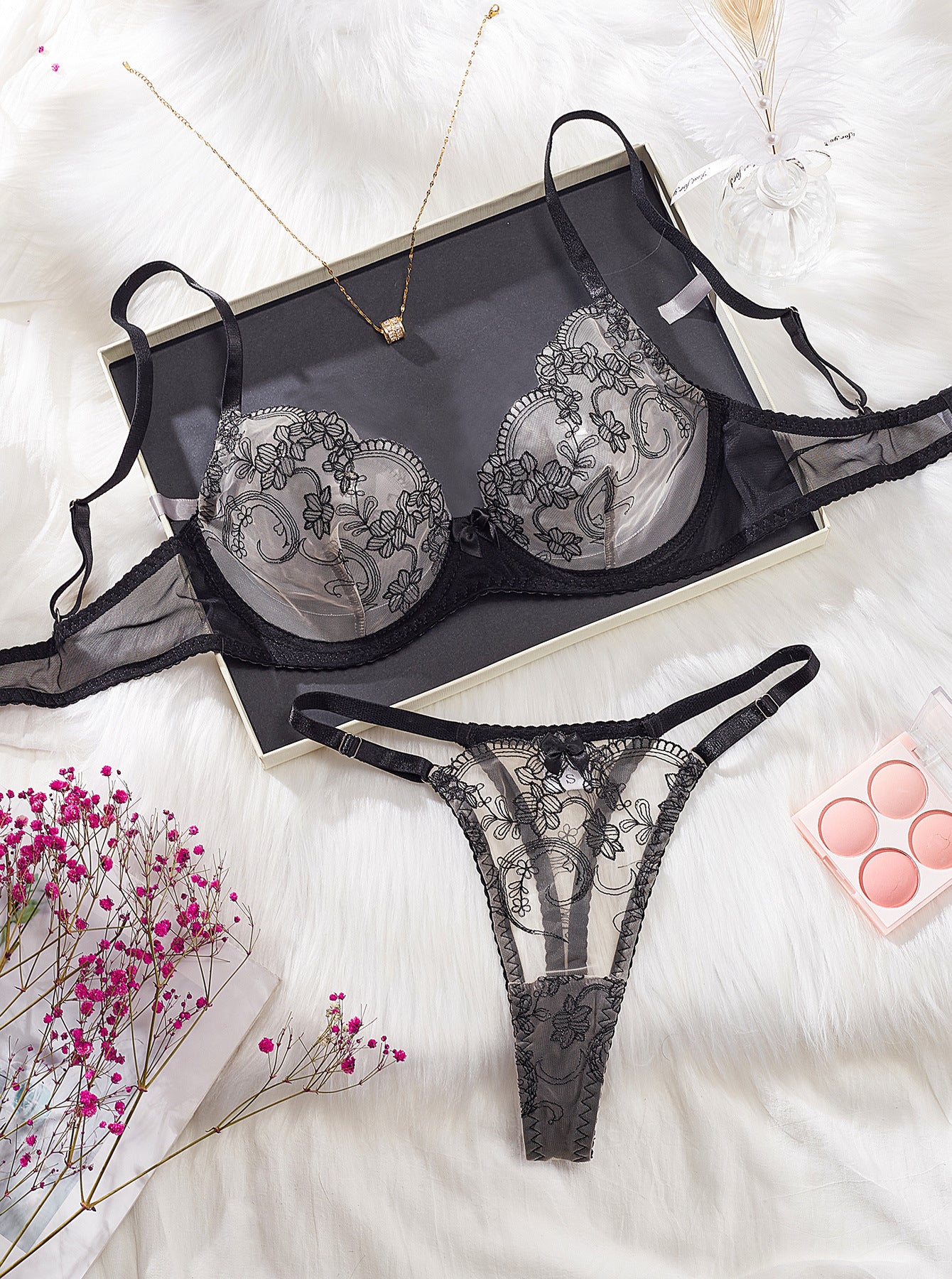 Floral Embroidery Underwire Push-Up Lingerie Set