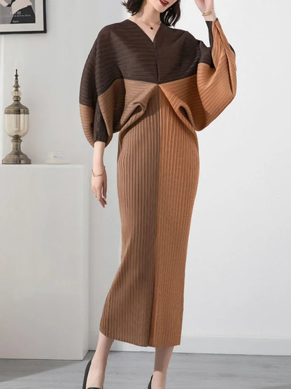 Women Elegant Pleated Dress Batwing Sleeve V-neck Patchwork Straight Dresses  Summer Female Fashion Clothing