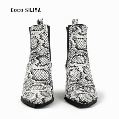 Women's Patterned Short Boots New Ankle Boots Autumn And Winter Thick Heels Pointed Toes Large Martin Boots