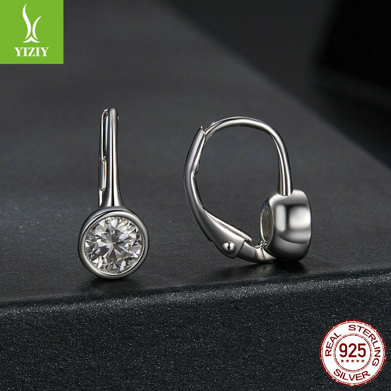 Silver Charm Classic Design 50 Points Sparkling Moissanite Earrings Charm Elegant and Generous 925 Pure Silver Earrings and Earrings