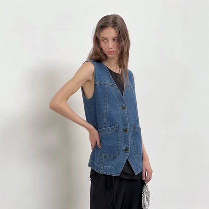 Chic Fashion Sleeveless Women's Denim Vest Versatile and Trendy
