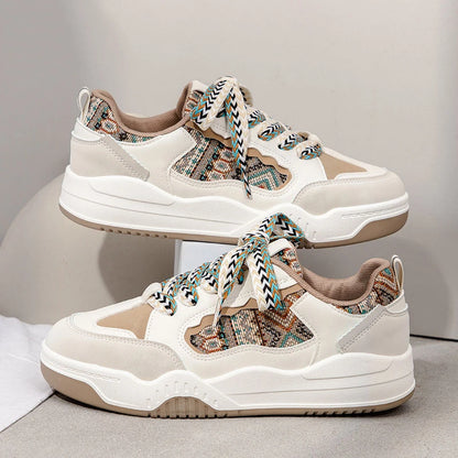 Modieuze  casual damessneakers met dikke zool