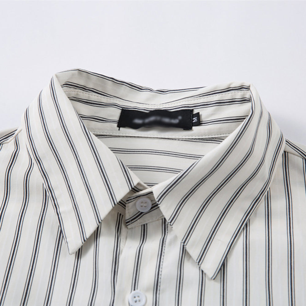 Vertical striped shirt with long sleeves