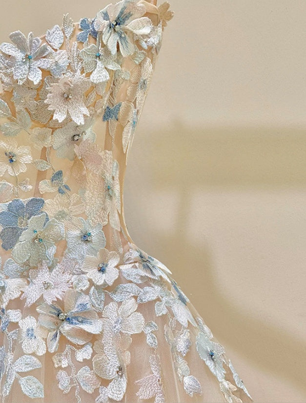 V-hals bloemen gestikte feest-avondjurk