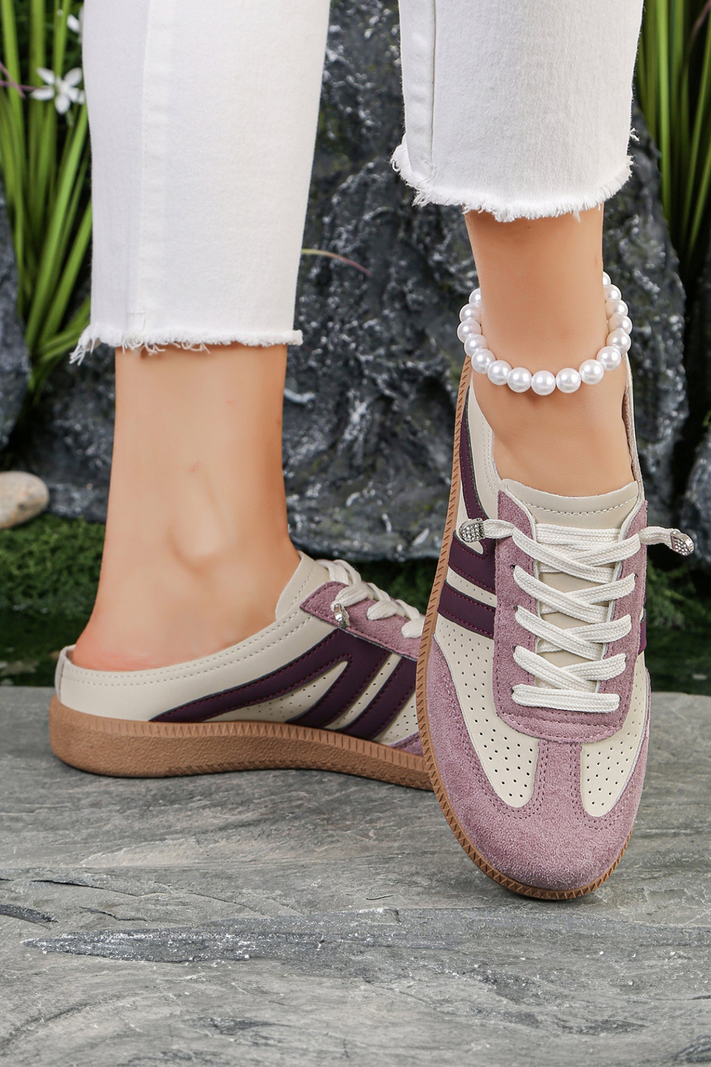 Retro mule sneakers met oogjes van PU-leer en patchwork