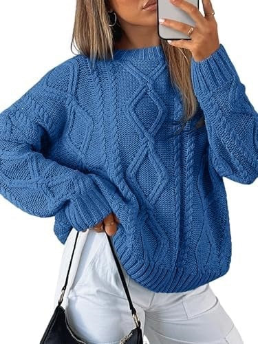 Women's knitted round-neck sweater for casual wear