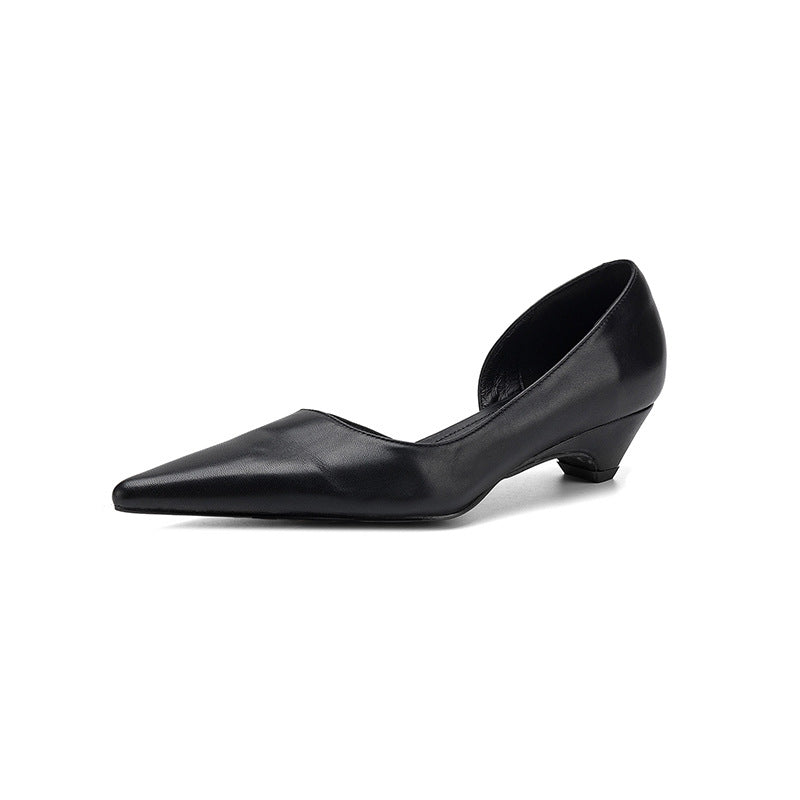 Women's Cowhide Retro Pointed Toe Sandals
