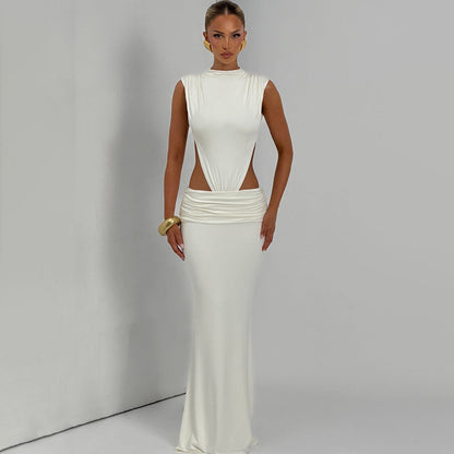 Mouwloze maxi-jurk met hoge hals lage taille uitsnijding en blote rug