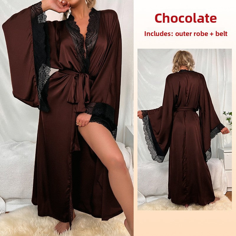 Lady's lace long-sleeved nightgown set