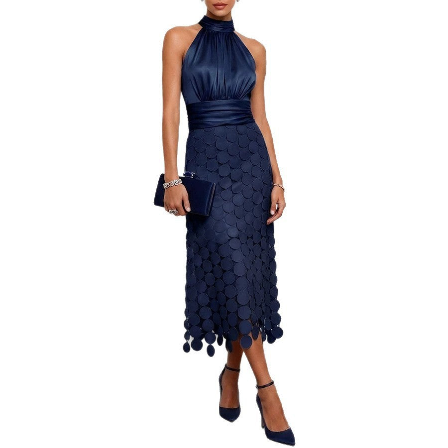 Mouwloze midi-jurk met hoge hals en patchwork