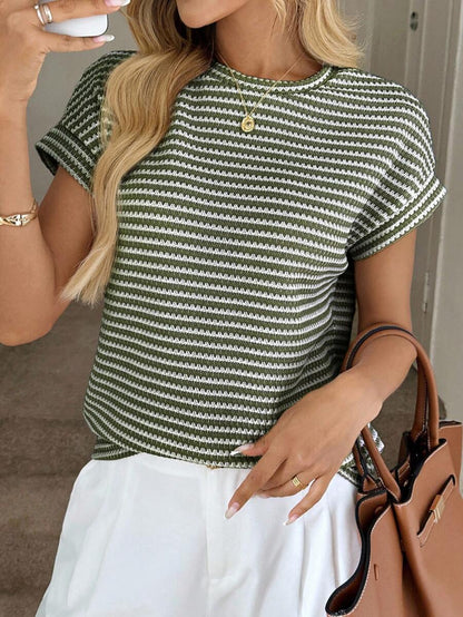 Round-neck women's T-shirt